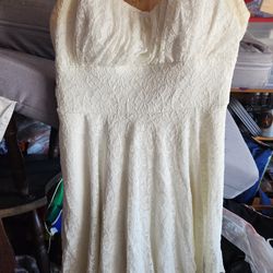 White lace dress