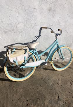 Beach cruiser bike