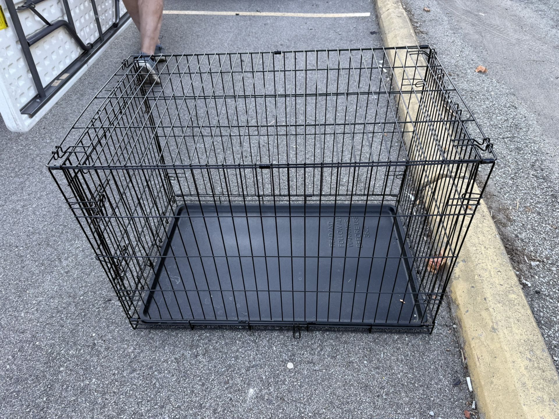 Metal Dog Crate Used Once Excellent Condition 36 long 23 wide 25 high