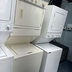 Whirl pool Other Units Avail able Was her Elec tric Dryer Set Runs smo oth