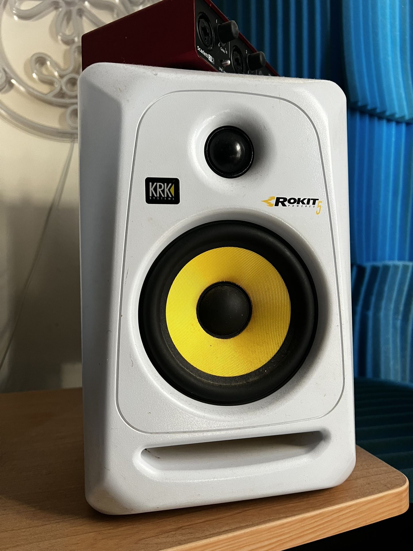 KRK Rokit 5 G3 Powered Studio Monitor Speakers With Cords