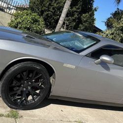 2014 Dodge Challenger