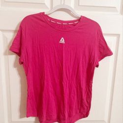 Reebok Women’s T-Shirt SIZE L