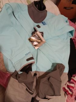 GORE-TEX DRY SUIT