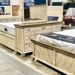 30-60% Off Bedroom Sets