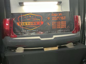 CHEVY TRAVERSE 2018-2023 REAR BUMPER OEM