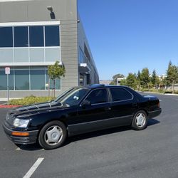 1997 Lexus LS 400