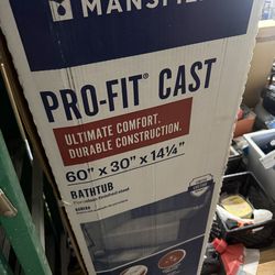 Brand new tub (came with small ding)