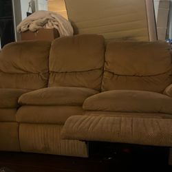 Reclining couch’s 