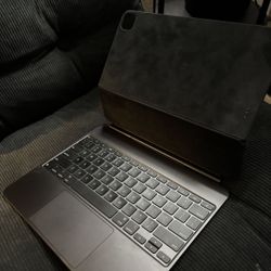 Apple Magic Keyboard 