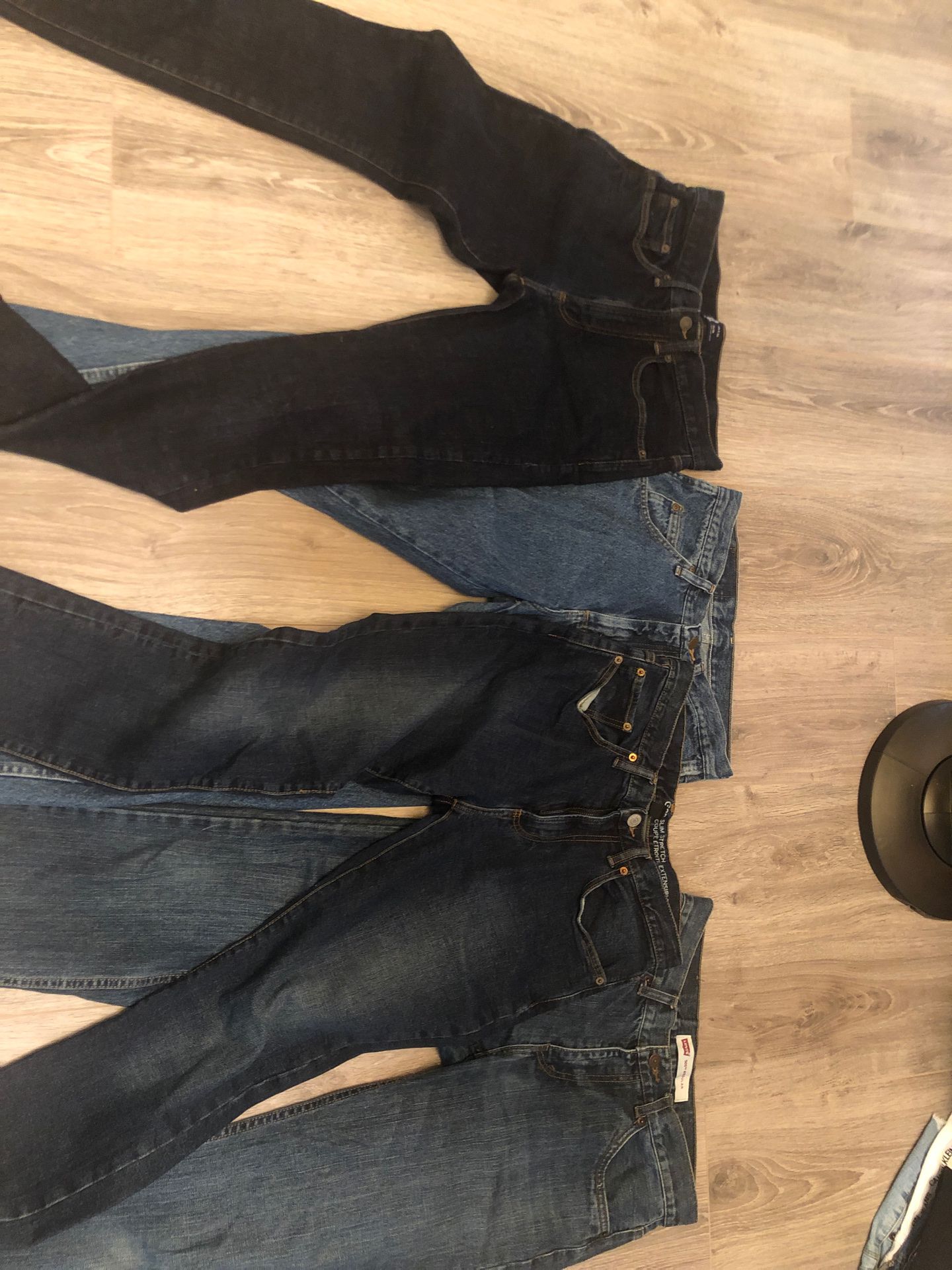 men’s jeans size 30 x 30 , 29 x 30, 18