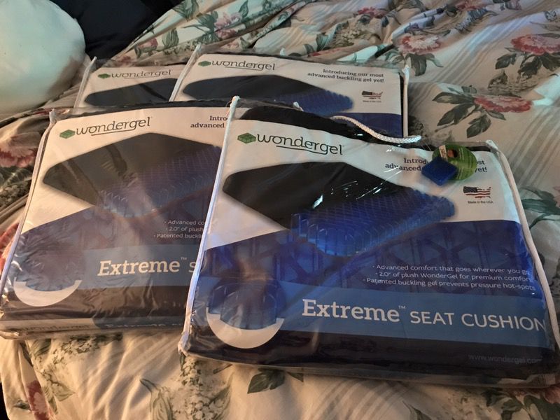 WondeGel Extreme Seat cushions. BRAND NEW NEVER USED for Sale in Concord,  CA - OfferUp