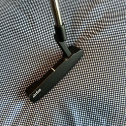 Golf Ray Cook Classic Plus 1 black blade putter 36" With New Grip And Club Cover