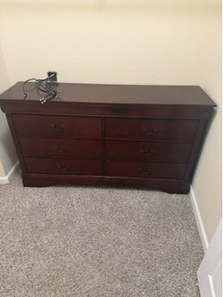 Dresser
