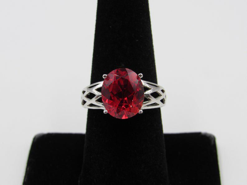 Size 8 Sterling Silver Stunning Red Ruby Stone Band Ring Vintage Statement Engagement Wedding Promise Anniversary Bridal Cocktail Friendship