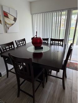 Dining set !! It will go fast!!