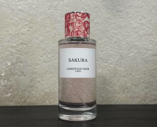 Dior Sakura EDP