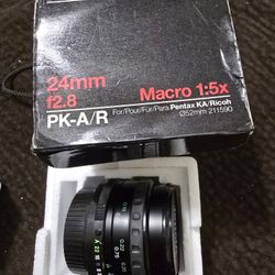 Pentax Me Super  Camera With 4 Lens