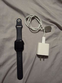 Apple Watch Series 8 40mm