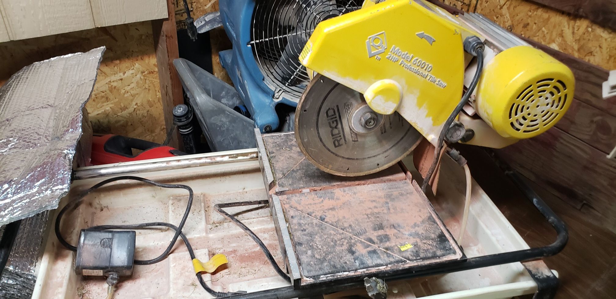 QEP Model 60010 Wet Tile Saw for Sale in Edgewood, WA OfferUp