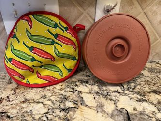 2 Tortilla Bread Warmer Holder, Microwaveable, Brown warmer also great for keeping pancakes, biscuits, naan, roti, etc warm, brown warmer practically 
