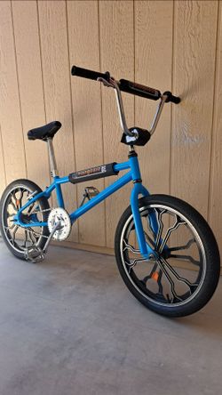Mongoose Menace Bmx 20 Inch Bike