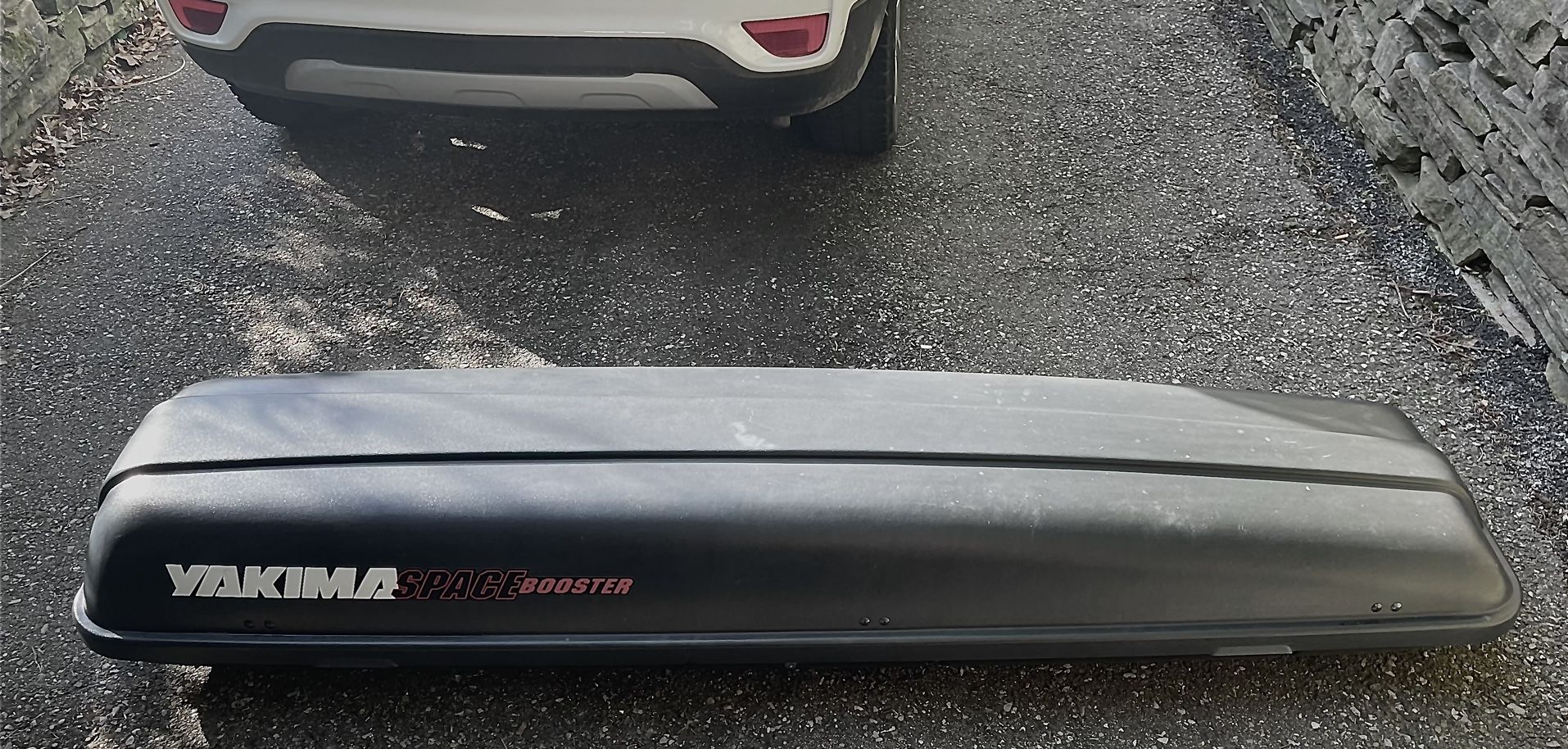 Yakima Space Booster w/Yakima Roof Crossbars