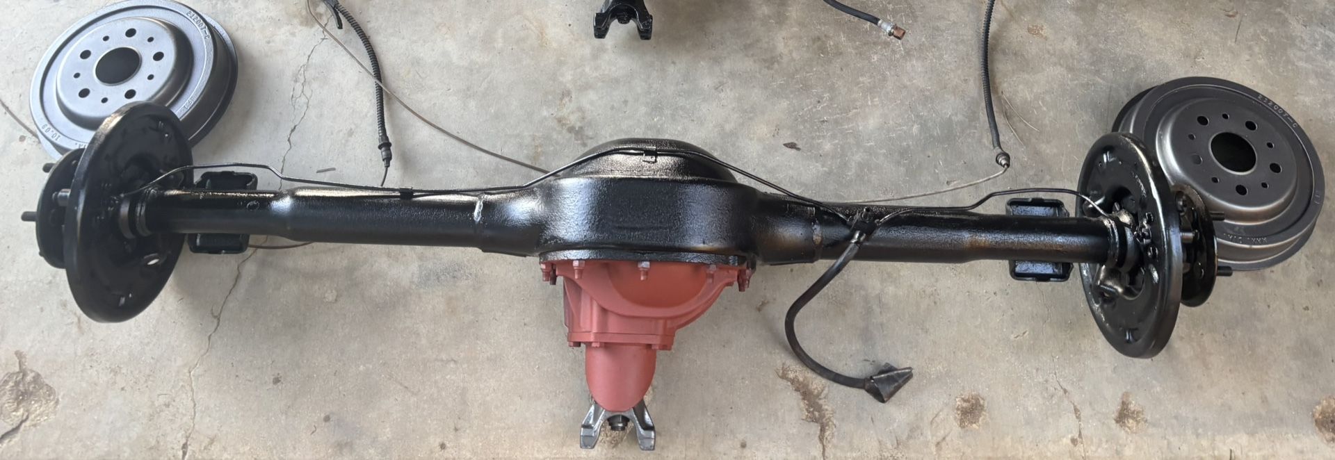 65 Rear Ends 65 66 Mustang V8 5 Lug Rear End With Drums Non Posi for Sale in ...