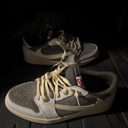  Travis Scott x Air Jordan 1 Retro Low OG 'Reverse Mocha' 10.5