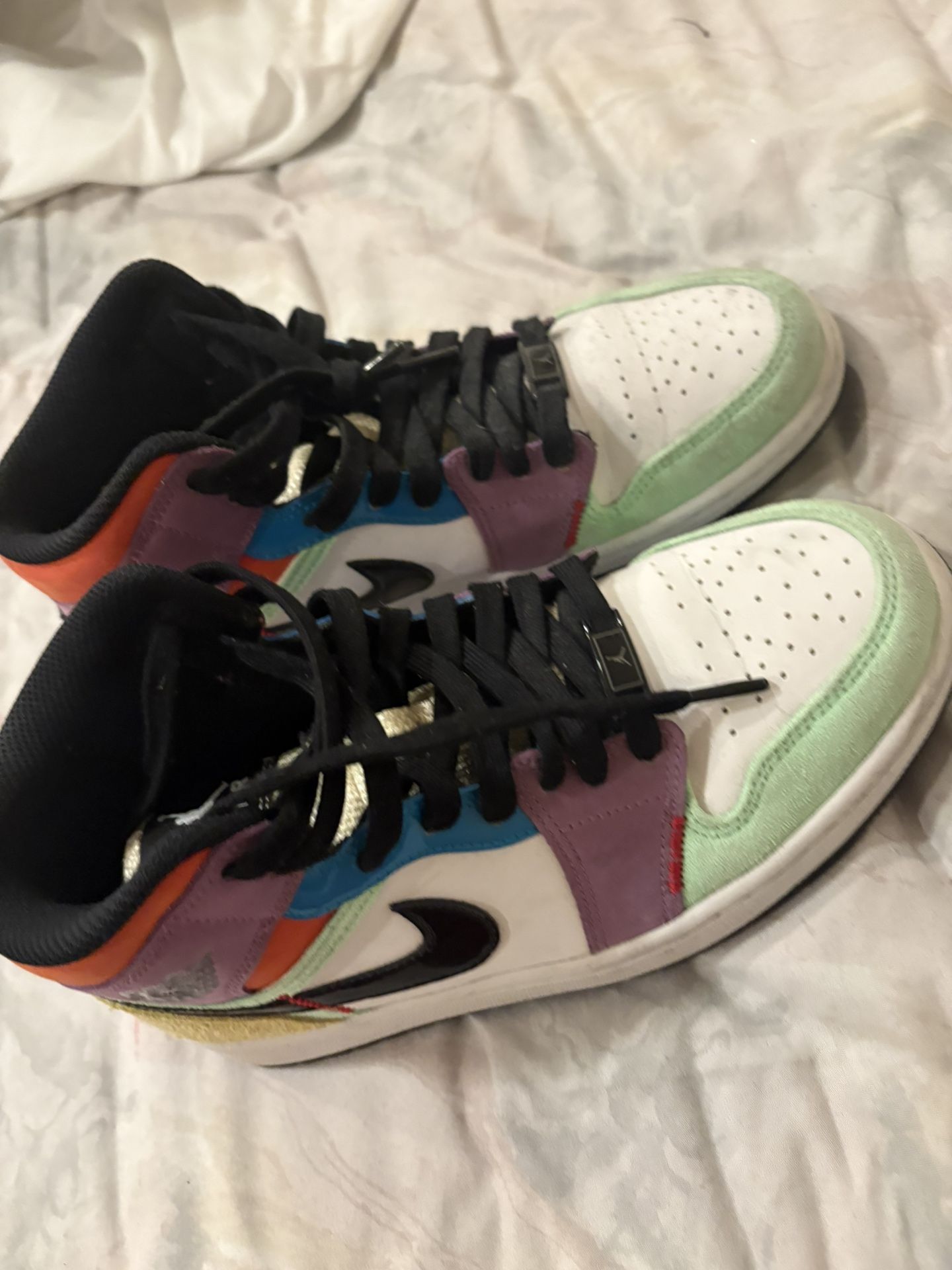 JORDAN 1s