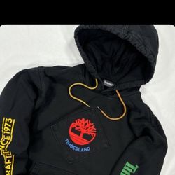 Black Timberland hoodie size:small