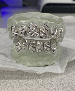 Custom Grillz