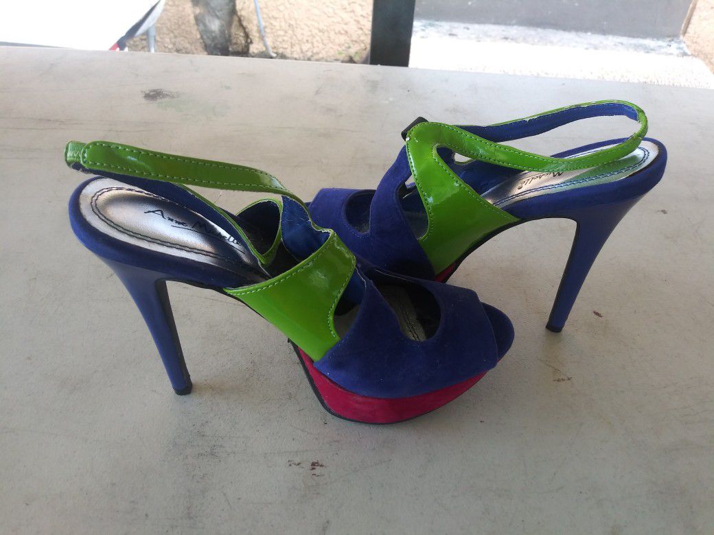 Anne Michelle colorful heels size 7