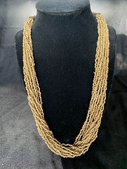 Costume jewelry necklace