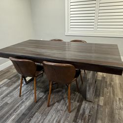 Dinning table 