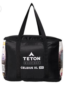 Teton Celsius XL 40° sleeping bag w/pillow
