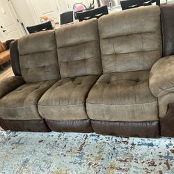 Free Reclining Sofa
