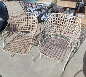 Mid Century Brown Jordan Patio Lounge Chairs