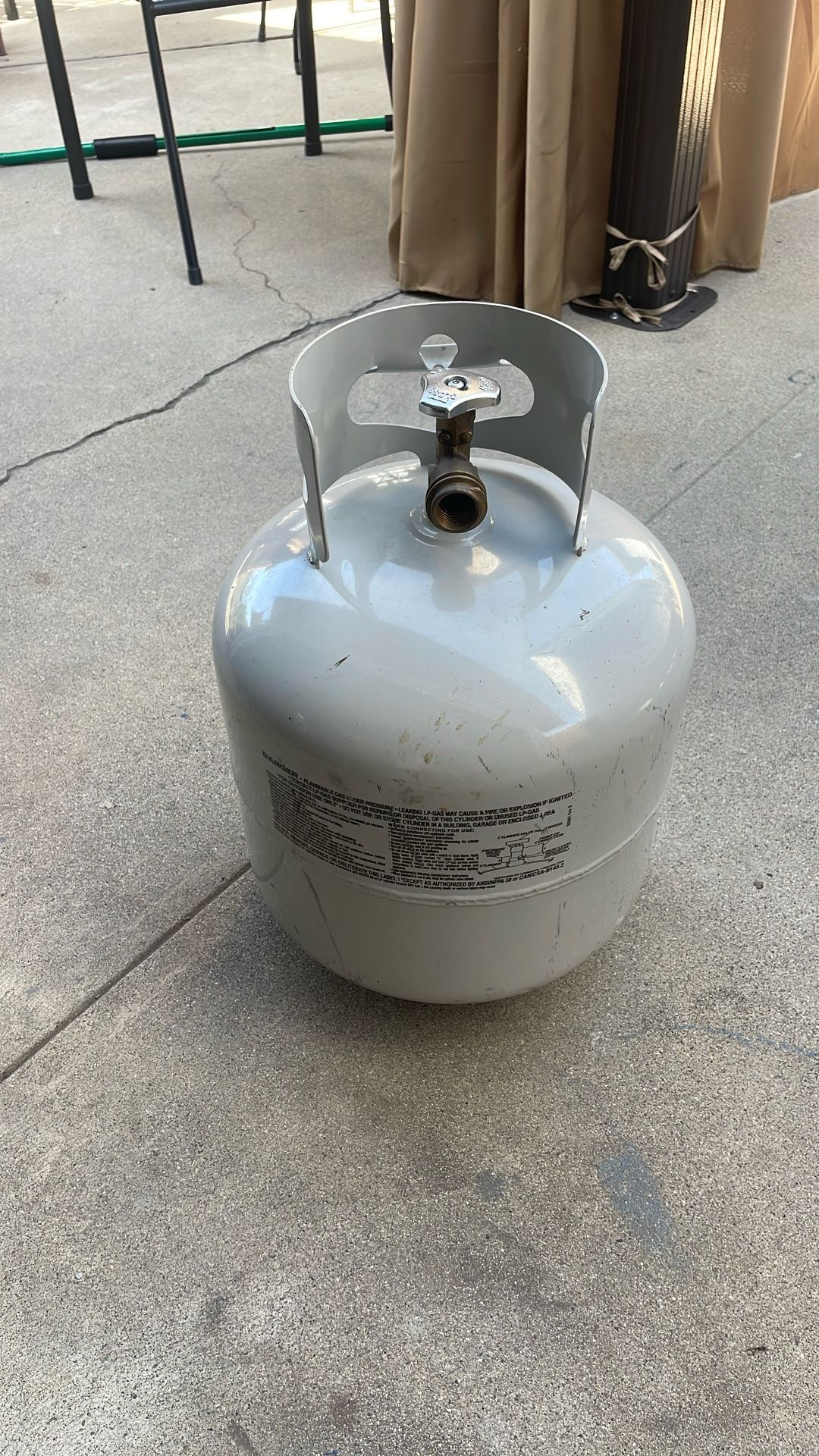 5 Gallon Propane Tank Hardly Used
