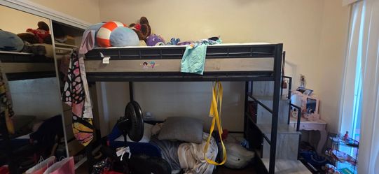 Loft bed