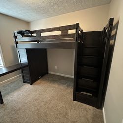 Loft bunk Bed
