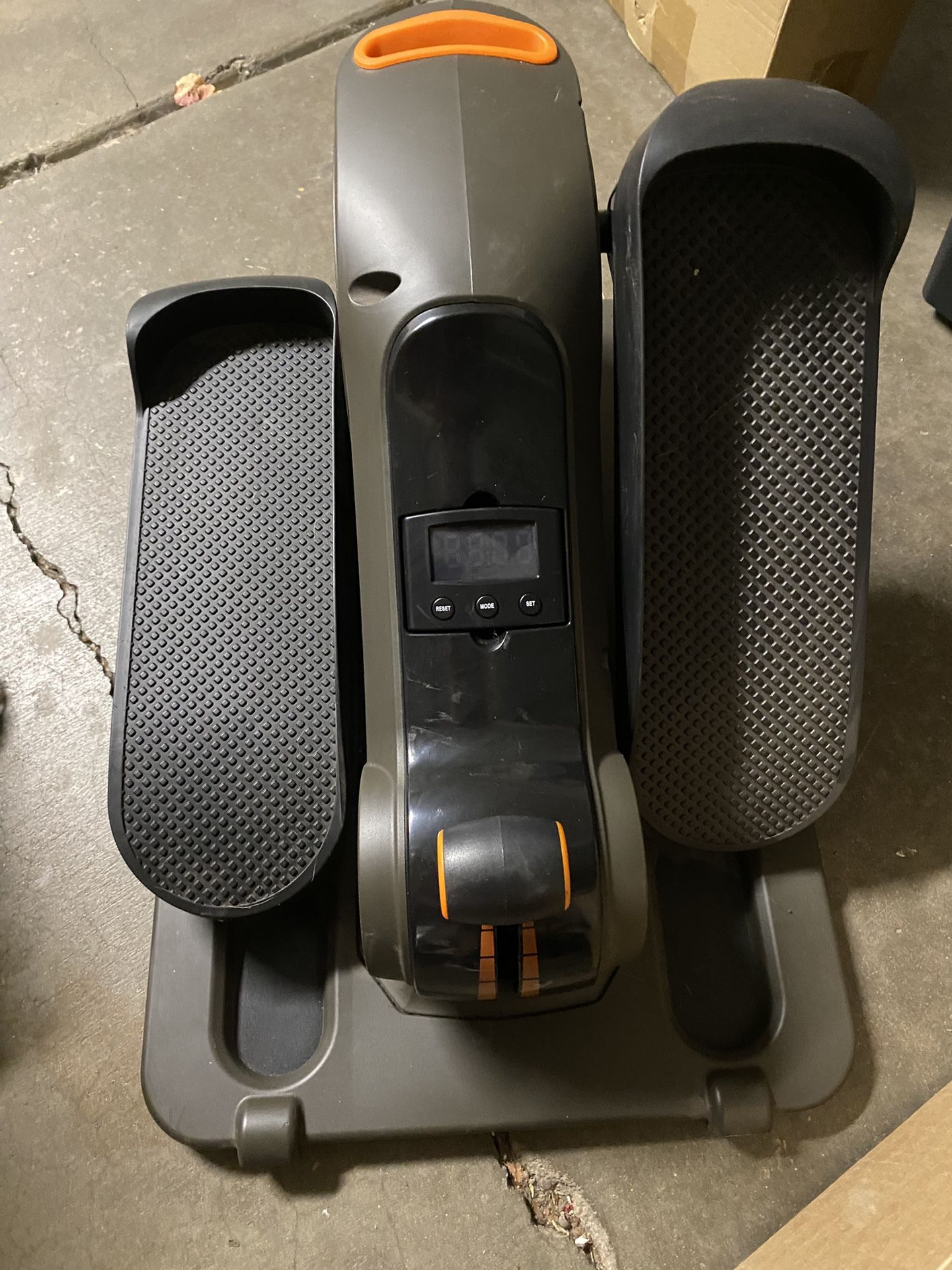 Nic Day Elliptical For Under Desk