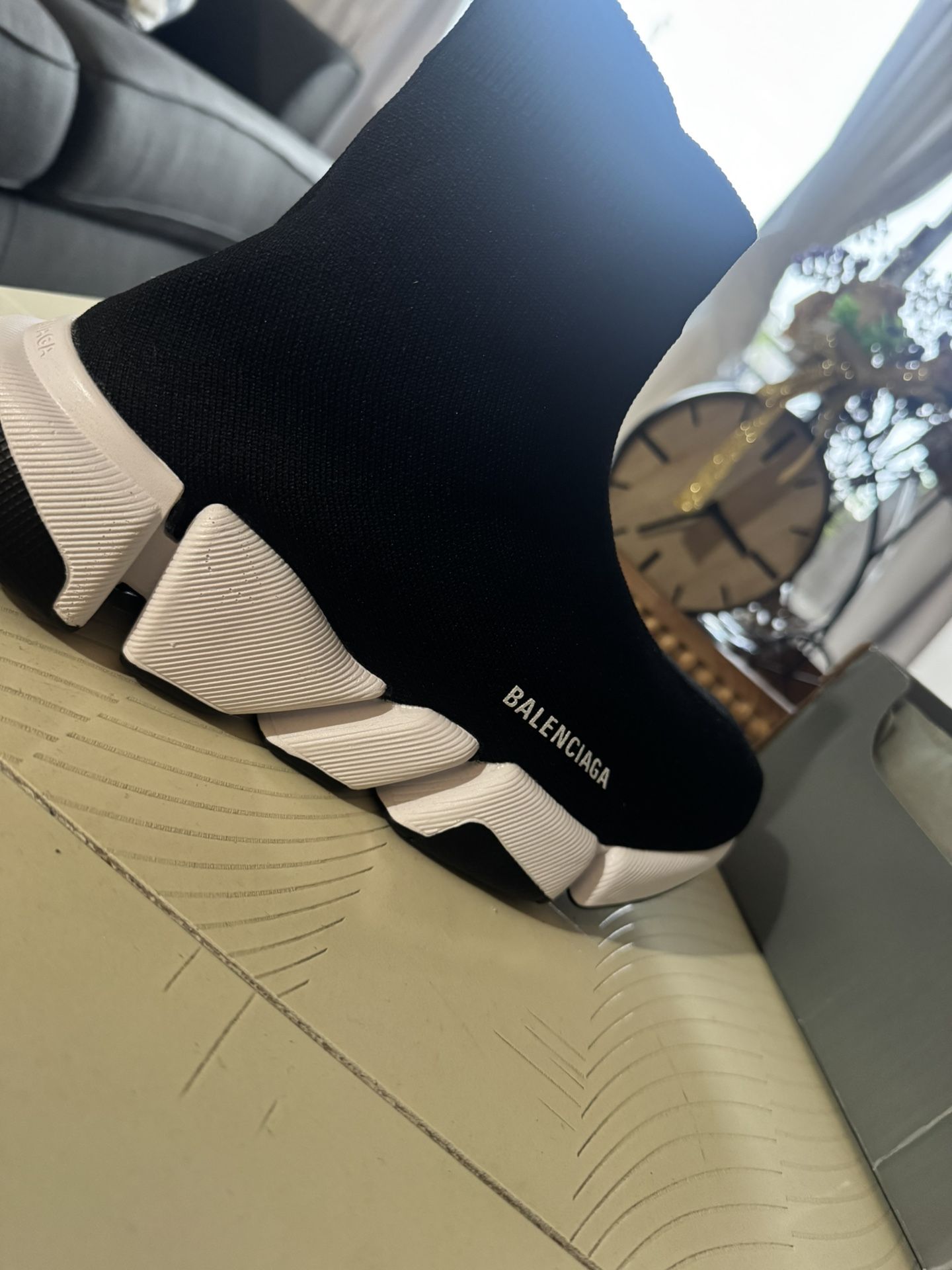 balenciaga speed runners Size 7