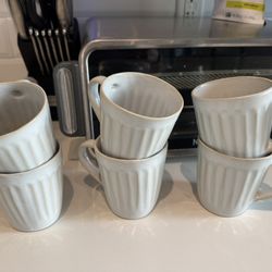 12 Coffee mugs