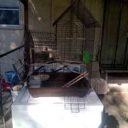 Birdcage Good Condition Only Used For A Little While