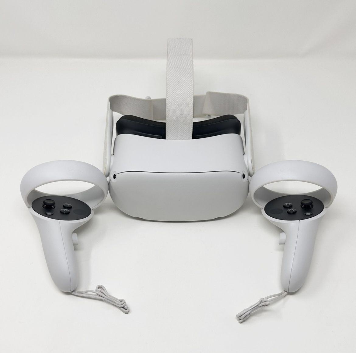 Meta OCU LUS Quest 128GB Standalone VR Headset with