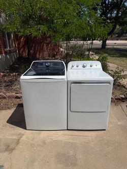 Delivery+Install! GE Large Capacity Washer & Dryer