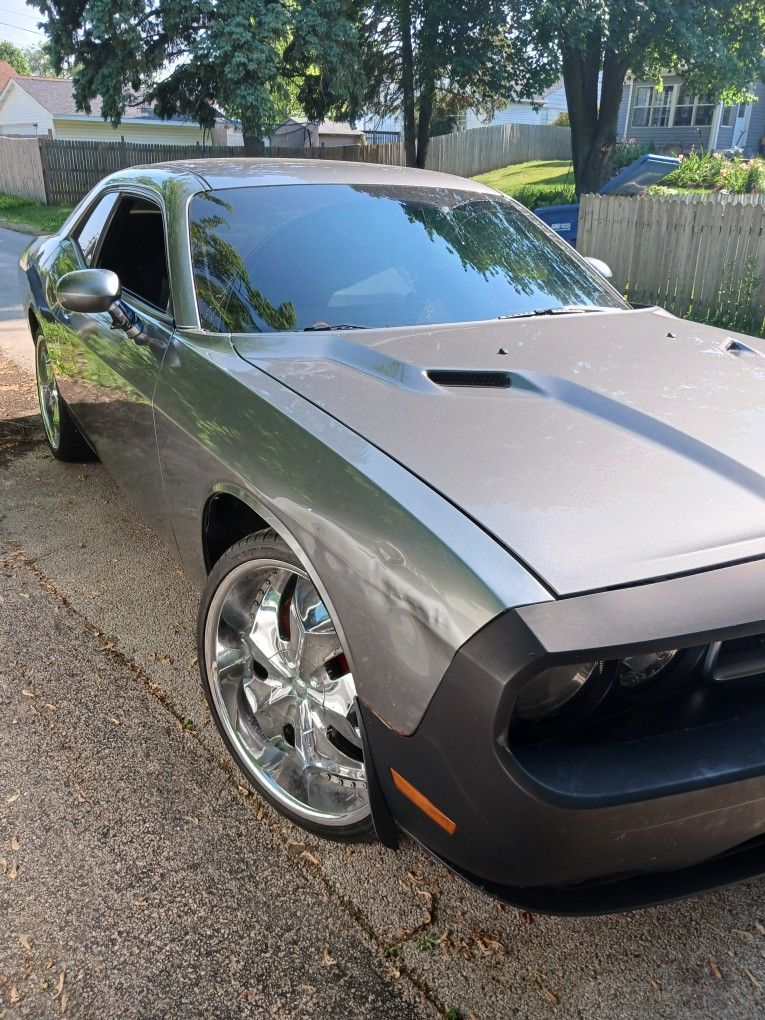 Doger Challenger 2011 for Sale in Dekalb, IL OfferUp