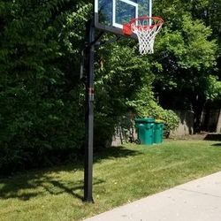 Lifetime 54 inch in ground basketball hoop adjustable basketball court 