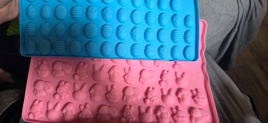 Wax melt silicone molds